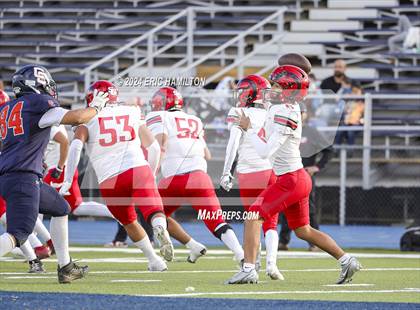 Thumbnail 2 in Chatsworth vs South Gate (CIF LACS Division 2 Final) photogallery.