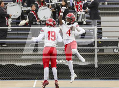 Thumbnail 2 in Chatsworth vs South Gate (CIF LACS Division 2 Final) photogallery.