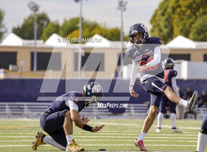 Thumbnail 2 in Chatsworth vs South Gate (CIF LACS Division 2 Final) photogallery.