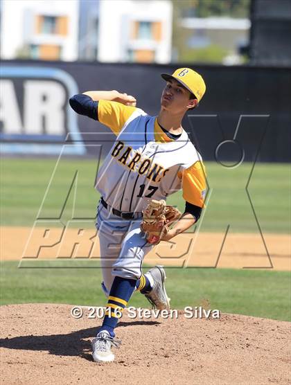 Thumbnail 1 in Bonita Vista vs. Vista (66th Annual SD Lions Tournament Premier Division Semifinal) photogallery.