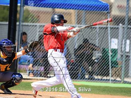 Thumbnail 2 in Bonita Vista vs. Vista (66th Annual SD Lions Tournament Premier Division Semifinal) photogallery.