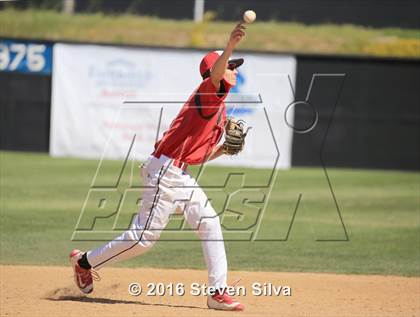 Thumbnail 3 in Bonita Vista vs. Vista (66th Annual SD Lions Tournament Premier Division Semifinal) photogallery.