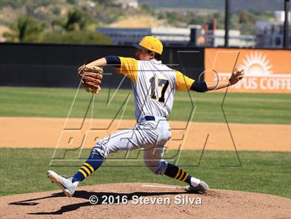 Thumbnail 2 in Bonita Vista vs. Vista (66th Annual SD Lions Tournament Premier Division Semifinal) photogallery.