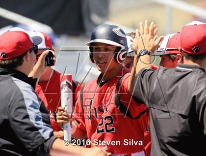 Thumbnail 3 in Bonita Vista vs. Vista (66th Annual SD Lions Tournament Premier Division Semifinal) photogallery.