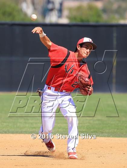 Thumbnail 3 in Bonita Vista vs. Vista (66th Annual SD Lions Tournament Premier Division Semifinal) photogallery.