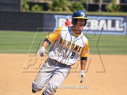Thumbnail 3 in Bonita Vista vs. Vista (66th Annual SD Lions Tournament Premier Division Semifinal) photogallery.