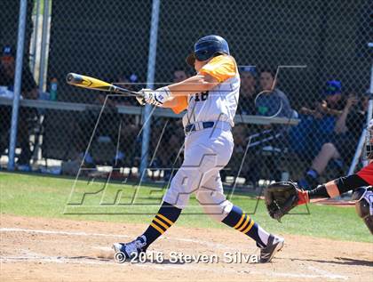Thumbnail 3 in Bonita Vista vs. Vista (66th Annual SD Lions Tournament Premier Division Semifinal) photogallery.