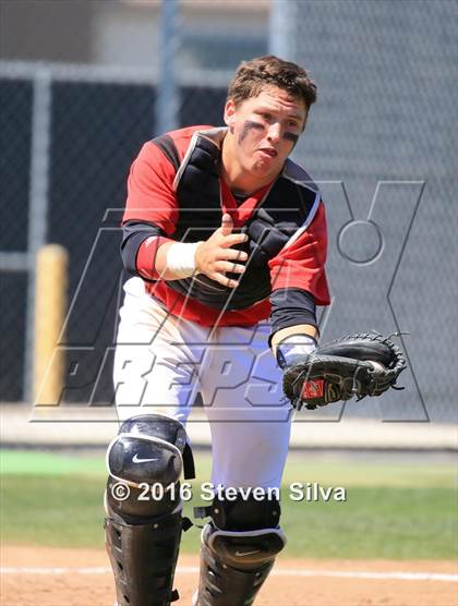 Thumbnail 1 in Bonita Vista vs. Vista (66th Annual SD Lions Tournament Premier Division Semifinal) photogallery.