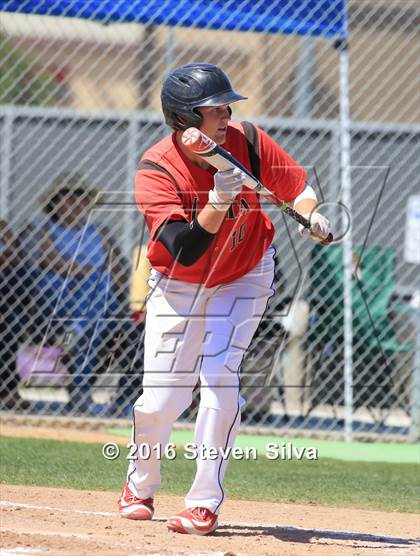 Thumbnail 3 in Bonita Vista vs. Vista (66th Annual SD Lions Tournament Premier Division Semifinal) photogallery.