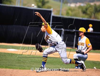 Thumbnail 3 in Bonita Vista vs. Vista (66th Annual SD Lions Tournament Premier Division Semifinal) photogallery.