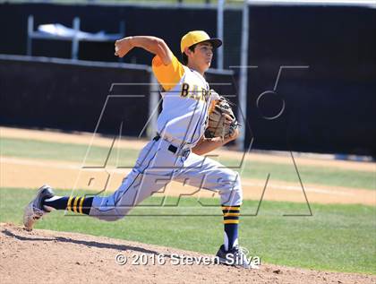Thumbnail 2 in Bonita Vista vs. Vista (66th Annual SD Lions Tournament Premier Division Semifinal) photogallery.