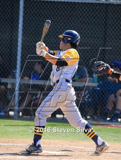 Thumbnail 3 in Bonita Vista vs. Vista (66th Annual SD Lions Tournament Premier Division Semifinal) photogallery.