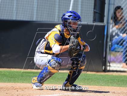 Thumbnail 3 in Bonita Vista vs. Vista (66th Annual SD Lions Tournament Premier Division Semifinal) photogallery.