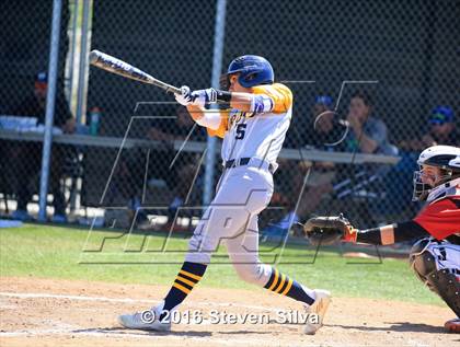 Thumbnail 2 in Bonita Vista vs. Vista (66th Annual SD Lions Tournament Premier Division Semifinal) photogallery.