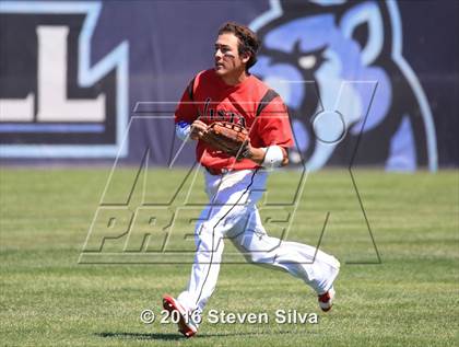 Thumbnail 1 in Bonita Vista vs. Vista (66th Annual SD Lions Tournament Premier Division Semifinal) photogallery.