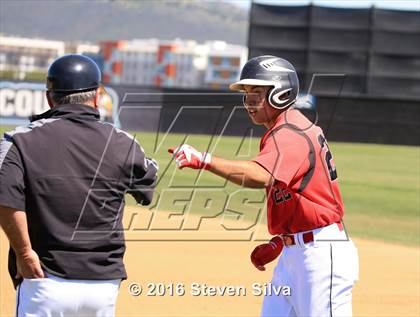 Thumbnail 2 in Bonita Vista vs. Vista (66th Annual SD Lions Tournament Premier Division Semifinal) photogallery.