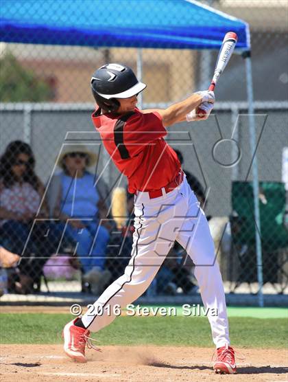 Thumbnail 3 in Bonita Vista vs. Vista (66th Annual SD Lions Tournament Premier Division Semifinal) photogallery.