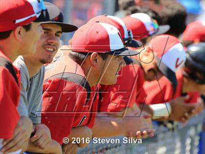 Thumbnail 1 in Bonita Vista vs. Vista (66th Annual SD Lions Tournament Premier Division Semifinal) photogallery.