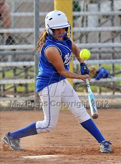 Thumbnail 3 in Burbank @ Charter Oak photogallery.