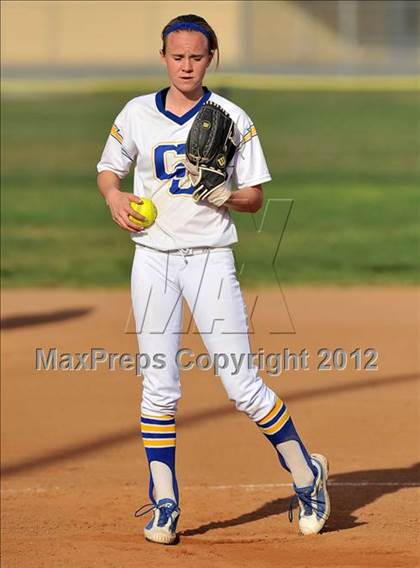 Thumbnail 3 in Burbank @ Charter Oak photogallery.