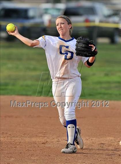 Thumbnail 2 in Burbank @ Charter Oak photogallery.