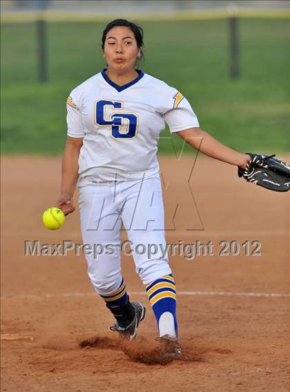 Thumbnail 2 in Burbank @ Charter Oak photogallery.