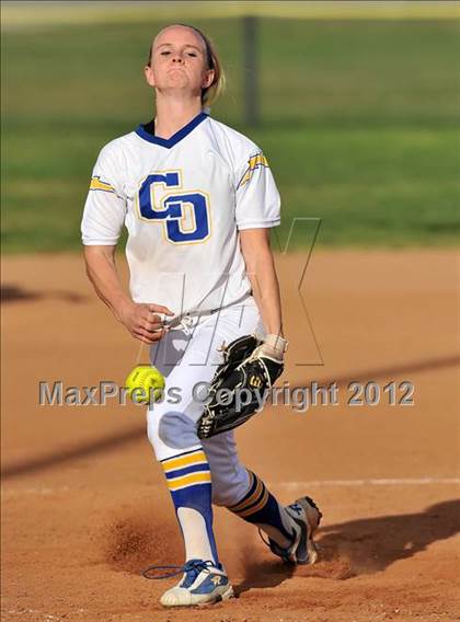 Thumbnail 2 in Burbank @ Charter Oak photogallery.