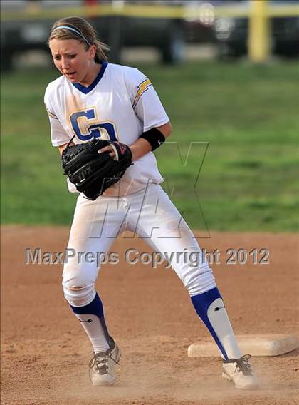 Thumbnail 2 in Burbank @ Charter Oak photogallery.