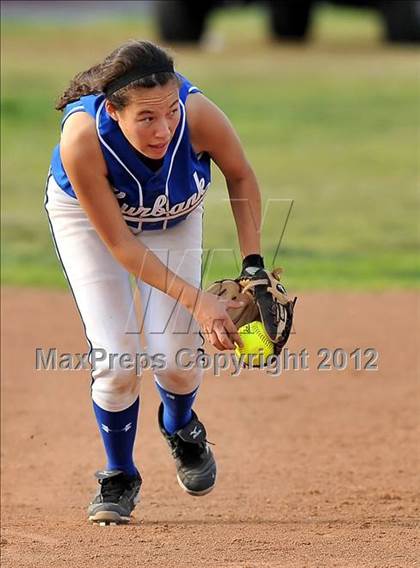 Thumbnail 3 in Burbank @ Charter Oak photogallery.
