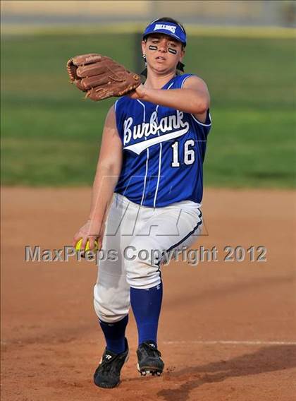 Thumbnail 2 in Burbank @ Charter Oak photogallery.