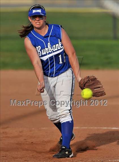 Thumbnail 2 in Burbank @ Charter Oak photogallery.