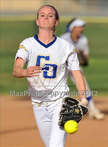 Thumbnail 2 in Burbank @ Charter Oak photogallery.