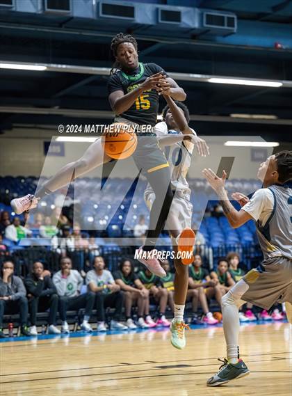 Thumbnail 2 in New Life Christian Academy vs. Richmond (Hoops & Dreams Showcase) photogallery.