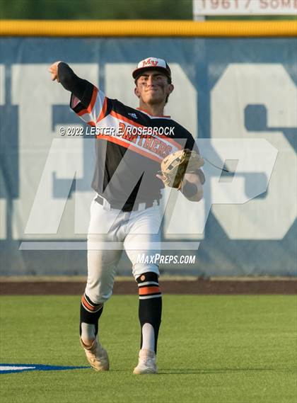 Thumbnail 1 in Medina Valley @ Southwest (UIL District 28-5A fourth-place tiebreaker) photogallery.