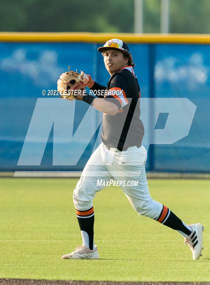 Thumbnail 2 in Medina Valley @ Southwest (UIL District 28-5A fourth-place tiebreaker) photogallery.