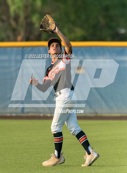 Thumbnail 1 in Medina Valley @ Southwest (UIL District 28-5A fourth-place tiebreaker) photogallery.