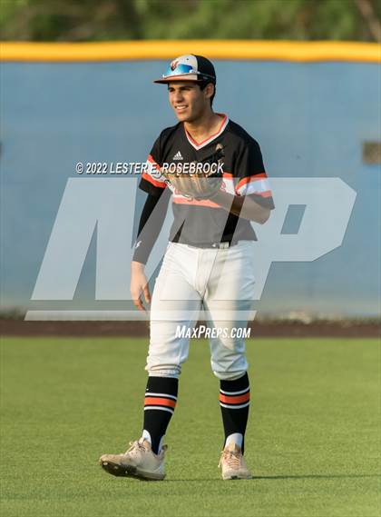 Thumbnail 2 in Medina Valley @ Southwest (UIL District 28-5A fourth-place tiebreaker) photogallery.