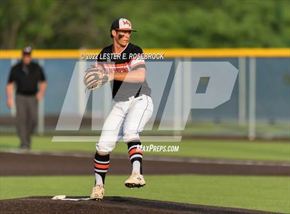 Thumbnail 2 in Medina Valley @ Southwest (UIL District 28-5A fourth-place tiebreaker) photogallery.