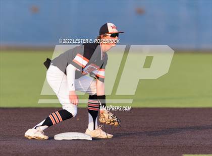 Thumbnail 3 in Medina Valley @ Southwest (UIL District 28-5A fourth-place tiebreaker) photogallery.