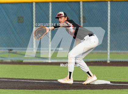 Thumbnail 1 in Medina Valley @ Southwest (UIL District 28-5A fourth-place tiebreaker) photogallery.