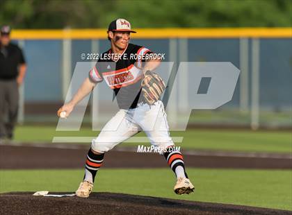 Thumbnail 1 in Medina Valley @ Southwest (UIL District 28-5A fourth-place tiebreaker) photogallery.