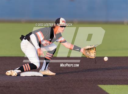 Thumbnail 2 in Medina Valley @ Southwest (UIL District 28-5A fourth-place tiebreaker) photogallery.