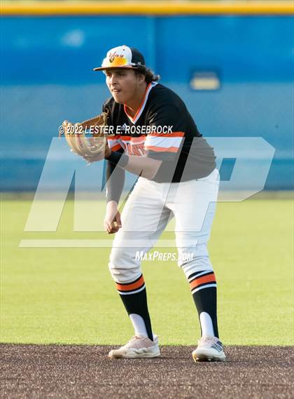 Thumbnail 1 in Medina Valley @ Southwest (UIL District 28-5A fourth-place tiebreaker) photogallery.