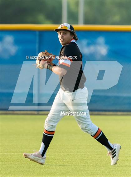 Thumbnail 1 in Medina Valley @ Southwest (UIL District 28-5A fourth-place tiebreaker) photogallery.