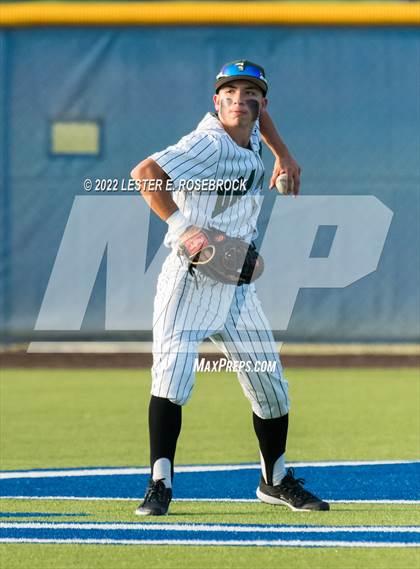 Thumbnail 3 in Medina Valley @ Southwest (UIL District 28-5A fourth-place tiebreaker) photogallery.