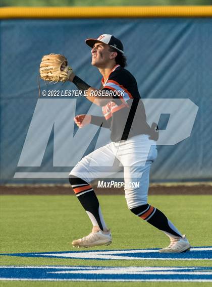 Thumbnail 3 in Medina Valley @ Southwest (UIL District 28-5A fourth-place tiebreaker) photogallery.