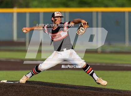 Thumbnail 3 in Medina Valley @ Southwest (UIL District 28-5A fourth-place tiebreaker) photogallery.