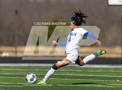 Thumbnail 3 in Ford vs Braswell (Forney Invitational Tournament) photogallery.