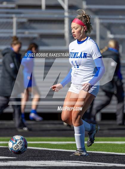 Thumbnail 3 in Ford vs Braswell (Forney Invitational Tournament) photogallery.