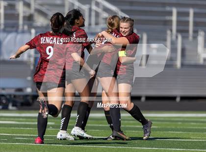 Thumbnail 3 in Ford vs Braswell (Forney Invitational Tournament) photogallery.